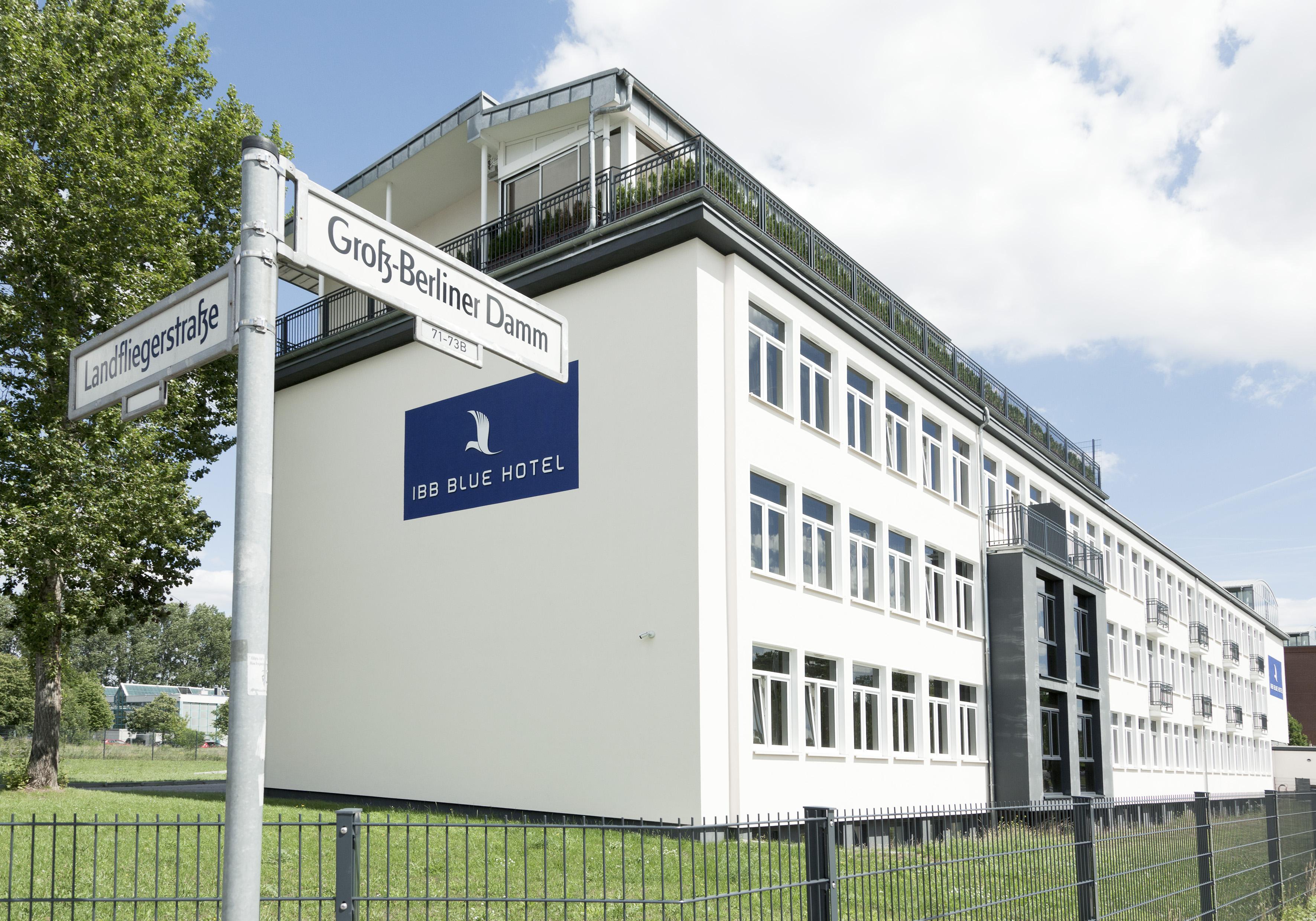 B&B Hotel Berlin-Adlershof Esterno foto