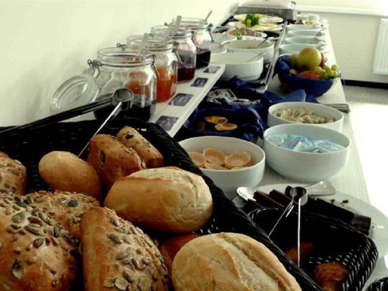B&B Hotel Berlin-Adlershof Esterno foto