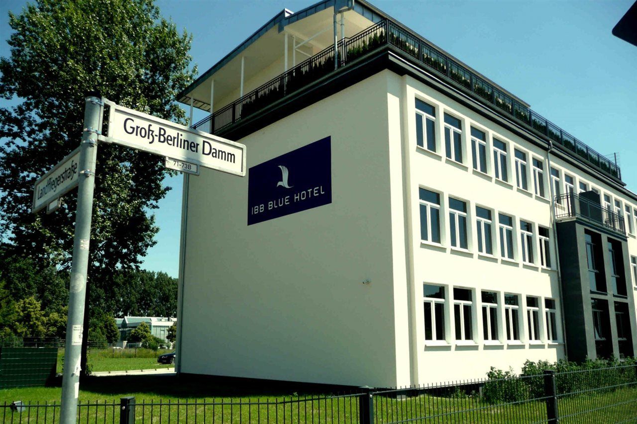 B&B Hotel Berlin-Adlershof Esterno foto