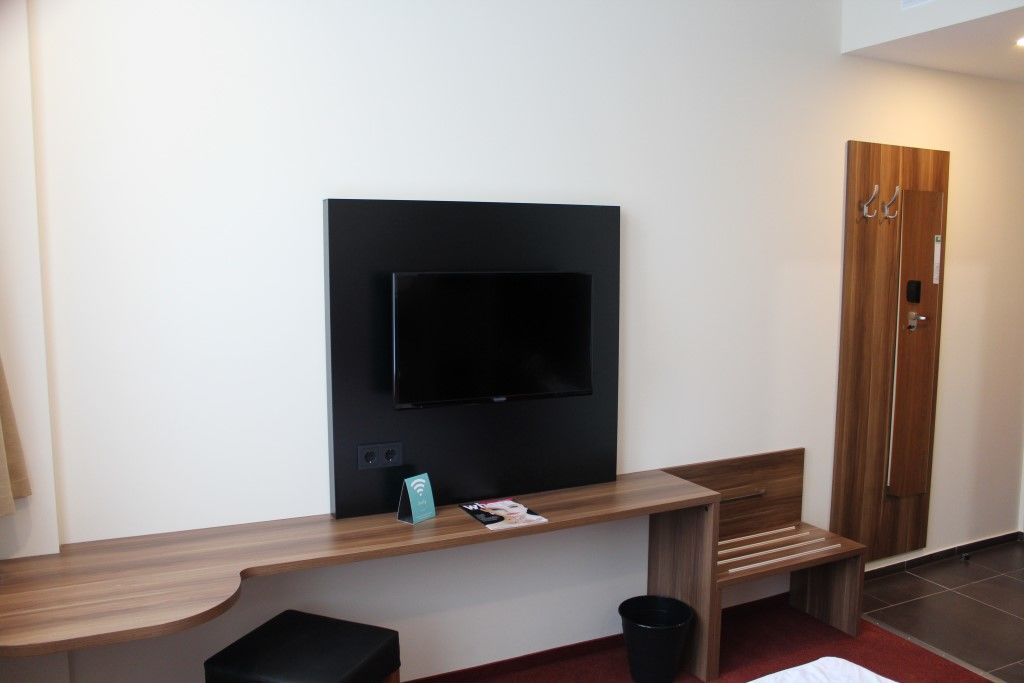 B&B Hotel Berlin-Adlershof Esterno foto